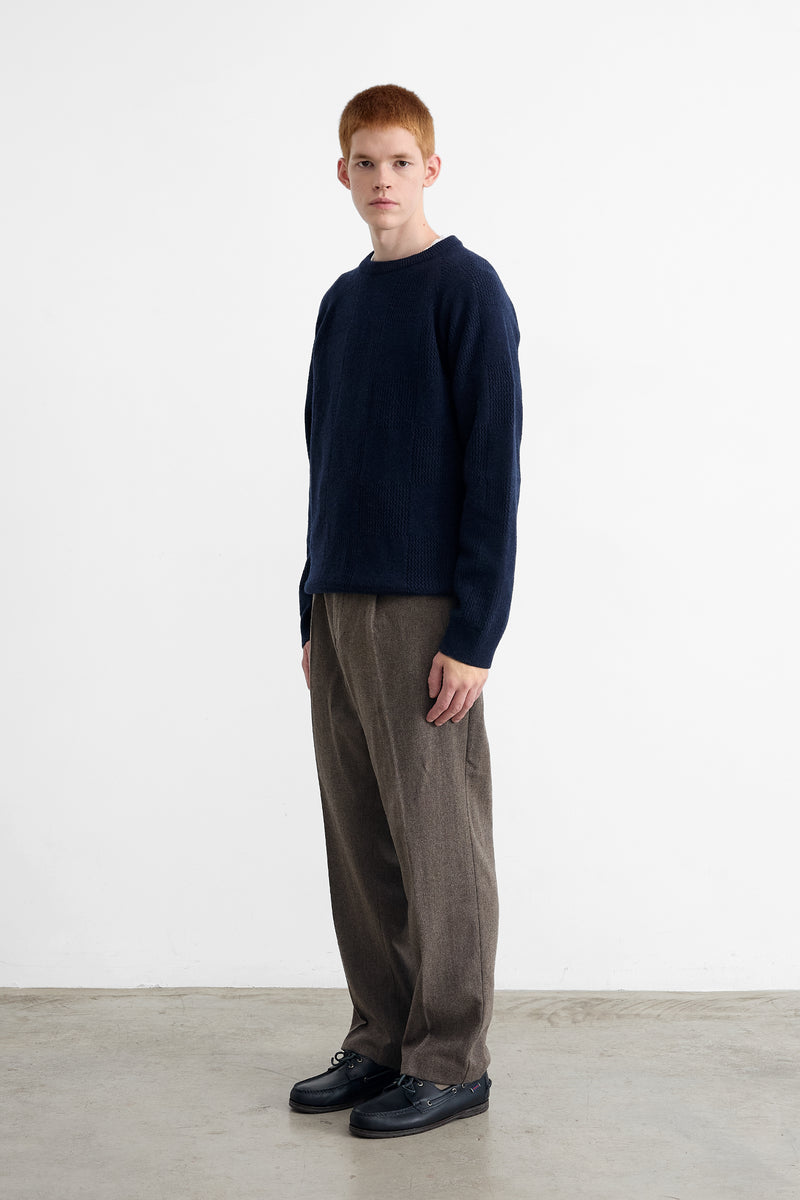 CHECKMATE SWEATER NAVY