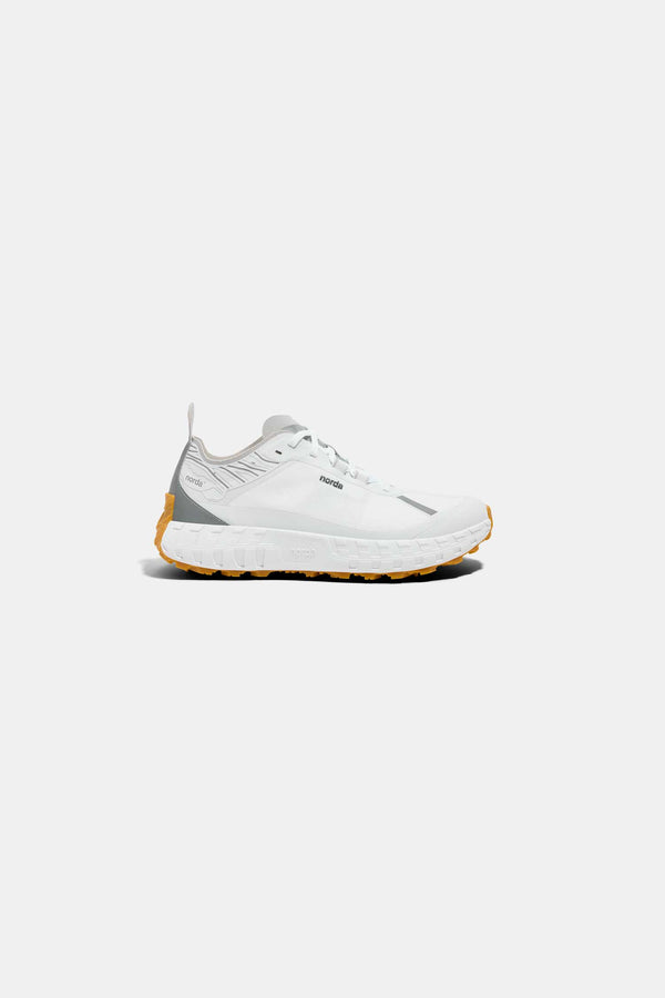 NORDA 001A White/Gum