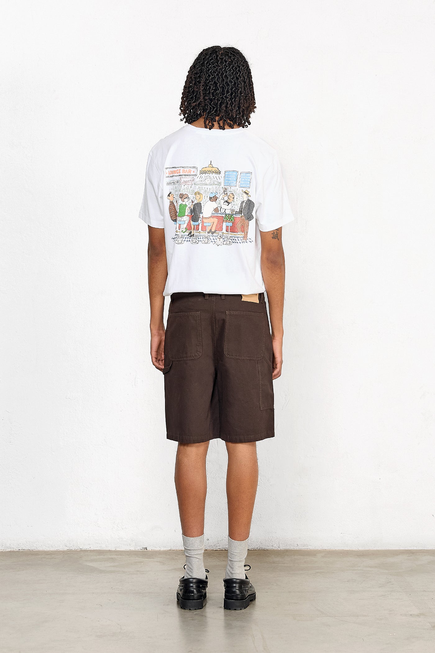 Tシャツ・カットソー EDMMOND STUDIOS LOUNGE BAR T-SHIRT LOUNGE BAR WHITE – edmmond.com